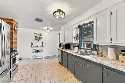 73 Tanner St, Pittsfield, MA 01201 - Photo 18