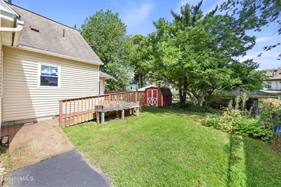 11 Allessio St, Pittsfield, MA 01201 - Photo 36