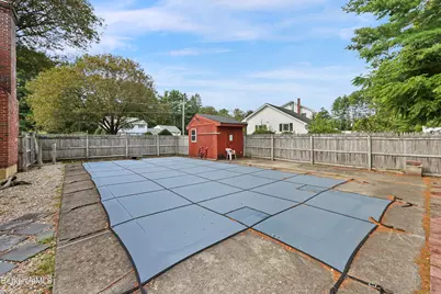 24 Raymond Dr, Dalton, MA 01226 - Photo 36