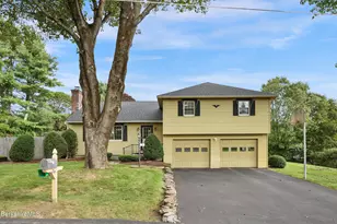 24 Raymond Dr, Dalton, MA 01226 - Photo 2