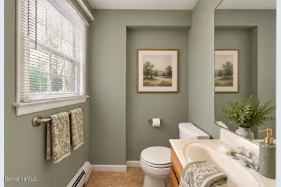 24 Raymond Dr, Dalton, MA 01226 - Photo 20