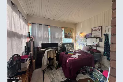 10 Taconic St, Pittsfield, MA 01201 - Photo 18