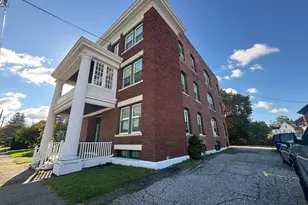 10 Taconic St, Pittsfield, MA 01201 - Photo 2