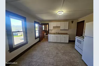 64 Melrose St #2, Adams, MA 01220 - Photo 6