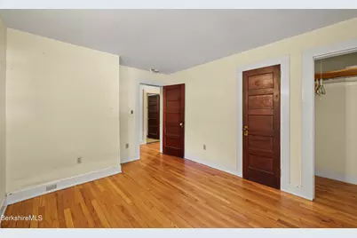 2 East St, Stockbridge, MA 01262 - Photo 36