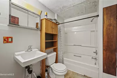2 East St, Stockbridge, MA 01262 - Photo 44