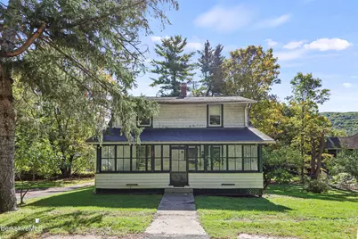 2 East St, Stockbridge, MA 01262 - Photo 4