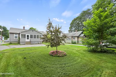 582 W Housatonic St, Pittsfield, MA 01201 - Photo 38
