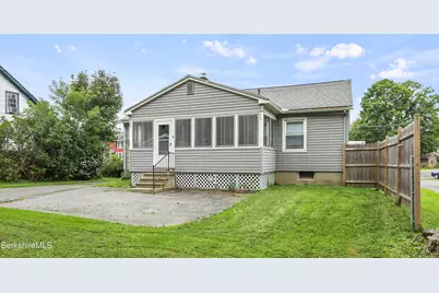 582 W Housatonic St, Pittsfield, MA 01201 - Photo 34