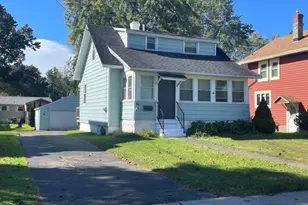 88 Cromwell Ave, Pittsfield, MA 01201 - Photo 2