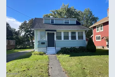 88 Cromwell Ave, Pittsfield, MA 01201 - Photo 1