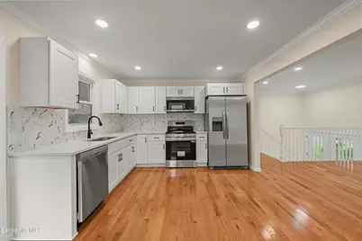 306 Partridge Rd, Pittsfield, MA 01201 - Photo 20
