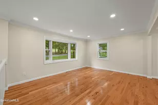 306 Partridge Rd, Pittsfield, MA 01201 - Photo 14