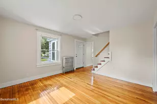 82 Acorn St, Pittsfield, MA 01201 - Photo 4