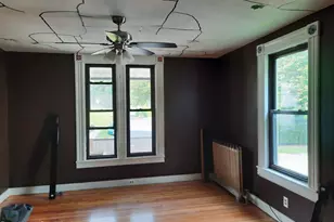 48 Melrose St, Adams, MA 01220 - Photo 6