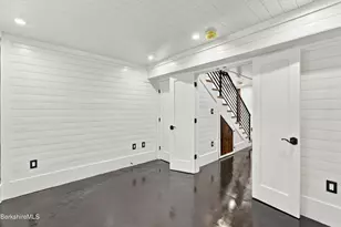 162 Columbia St, Adams, MA 01220 - Photo 40