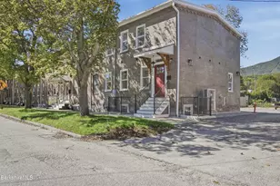 162 Columbia St, Adams, MA 01220 - Photo 1