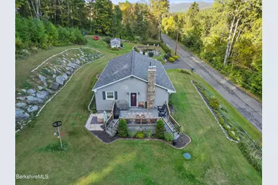 369 E Harbor Rd, Cheshire, MA 01225 - Photo 8