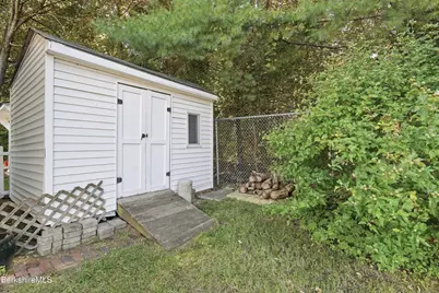 20 Delaware Ave, Pittsfield, MA 01201 - Photo 66
