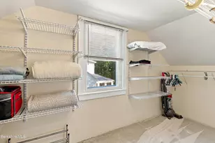20 Delaware Ave, Pittsfield, MA 01201 - Photo 44