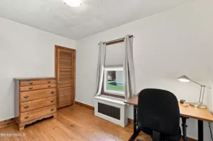 20 Delaware Ave, Pittsfield, MA 01201 - Photo 28
