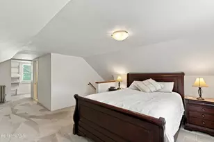 20 Delaware Ave, Pittsfield, MA 01201 - Photo 40