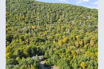 18 Butternut Dr, Great Barrington, MA 01230 - Photo 6
