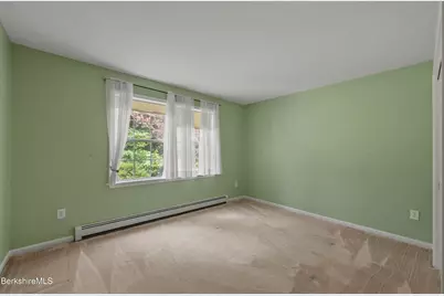 18 Butternut Dr, Great Barrington, MA 01230 - Photo 16