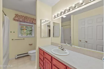 18 Butternut Dr, Great Barrington, MA 01230 - Photo 20