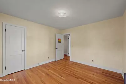 153 Ridgeway Ave, Pittsfield, MA 01201 - Photo 26