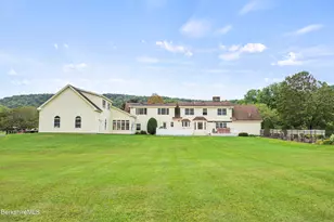19 Lynne Ct, Lanesborough, MA 01237 - Photo 46