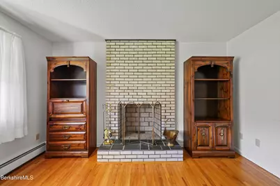 341 Cheshire Rd, Pittsfield, MA 01201 - Photo 10