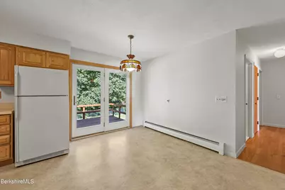 341 Cheshire Rd, Pittsfield, MA 01201 - Photo 14
