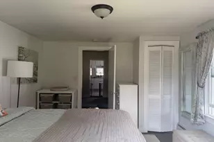 30 Lucille St, Pittsfield, MA 01201 - Photo 8