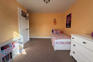 30 Lucille St, Pittsfield, MA 01201 - Photo 12