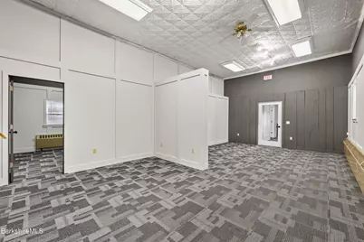 9 Grove St, Adams, MA 01220 - Photo 28