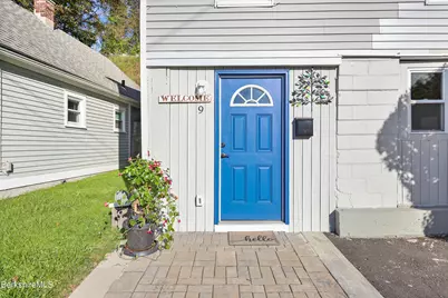 9 Richmond Ln, Adams, MA 01220 - Photo 4