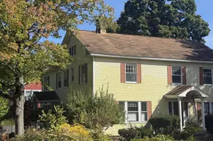75 Pomeroy Ave, Pittsfield, MA 01201 - Photo 2