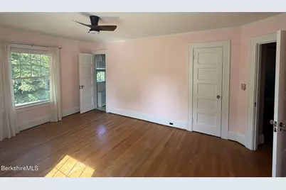 75 Pomeroy Ave, Pittsfield, MA 01201 - Photo 14