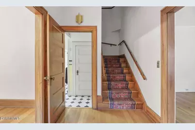 75 Pomeroy Ave, Pittsfield, MA 01201 - Photo 18