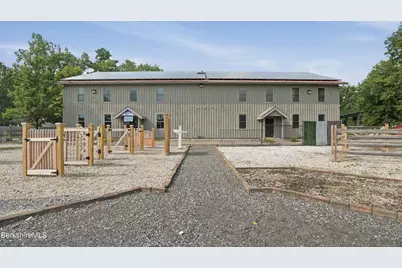 560 S Main St, Sheffield, MA 01257 - Photo 2