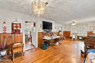 45 Fuller St, Lee, MA 01238 - Photo 14