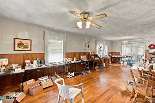 45 Fuller St, Lee, MA 01238 - Photo 12
