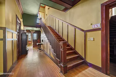 42 Wendell Ave, Pittsfield, MA 01201 - Photo 40