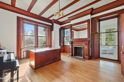 42 Wendell Ave, Pittsfield, MA 01201 - Photo 18