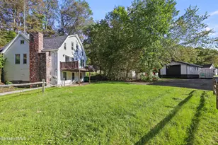 8 Lower Linden St, Adams, MA 01220 - Photo 4