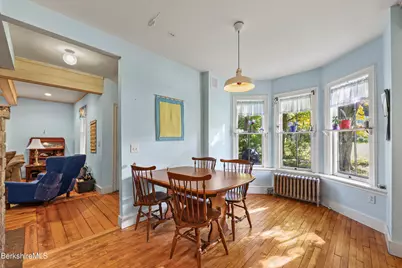 1081 West St, Pittsfield, MA 01201 - Photo 14