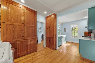 1081 West St, Pittsfield, MA 01201 - Photo 24