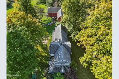1081 West St, Pittsfield, MA 01201 - Photo 44