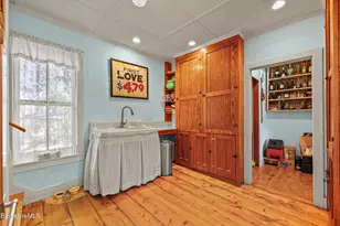 1081 West St, Pittsfield, MA 01201 - Photo 22